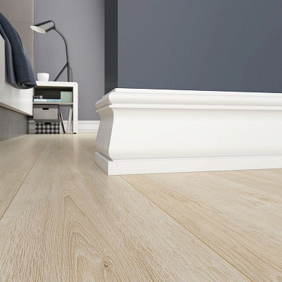 Плинтус Ultrawood Base 5573